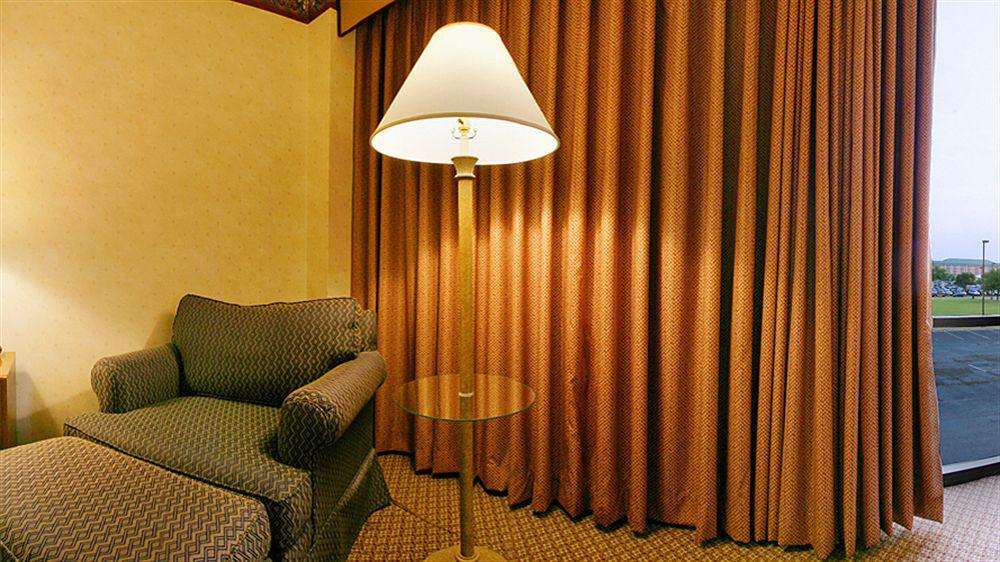 Doubletree By Hilton Dallas/Richardson Exterior photo