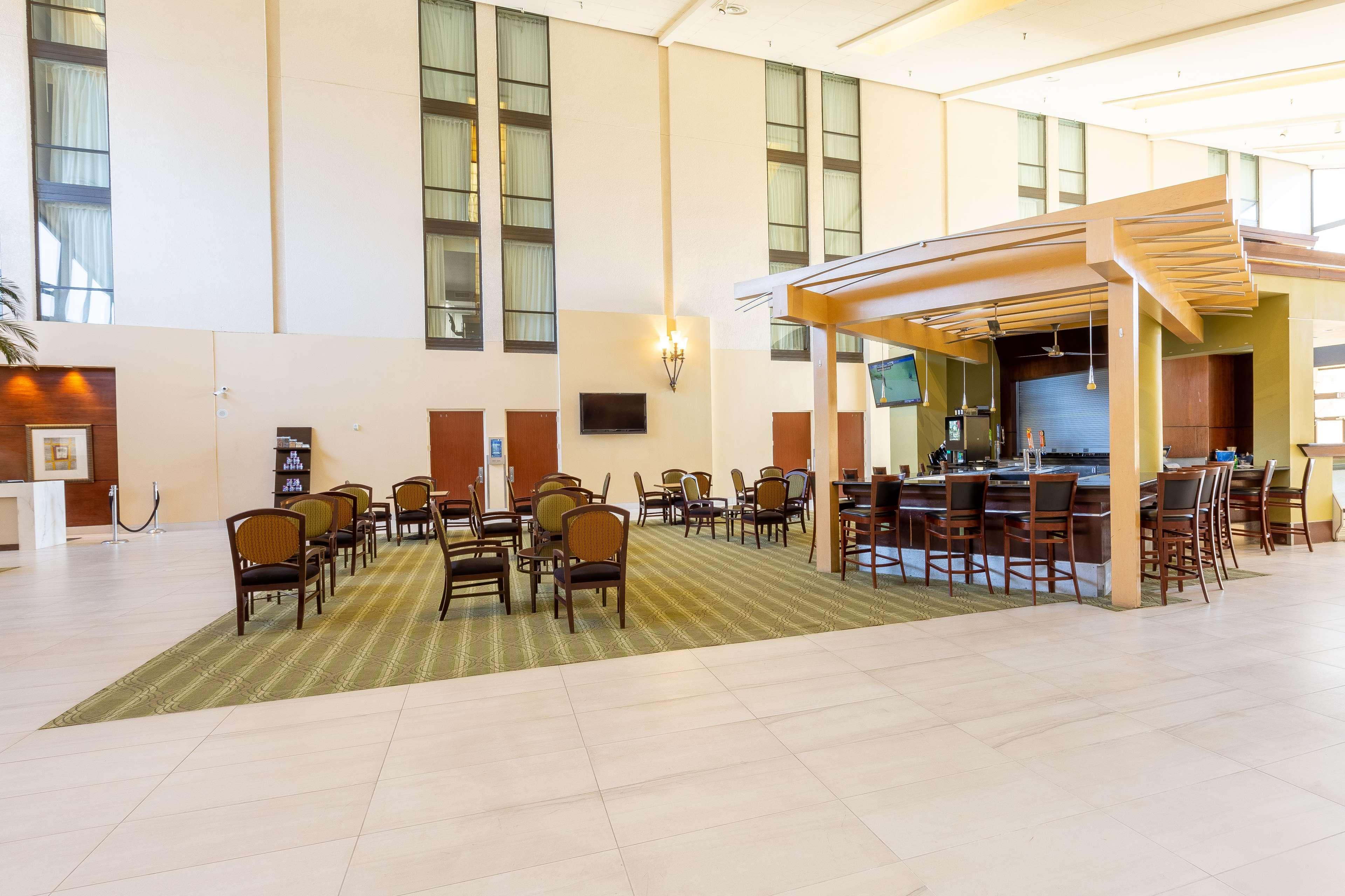 Doubletree By Hilton Dallas/Richardson Exterior photo