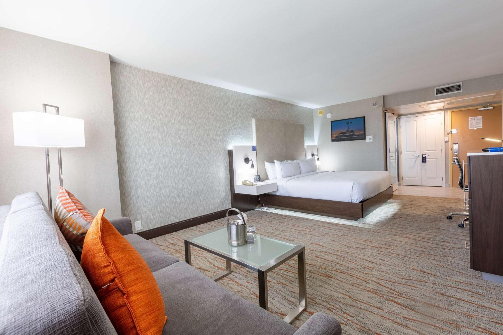 Doubletree By Hilton Dallas/Richardson Exterior photo